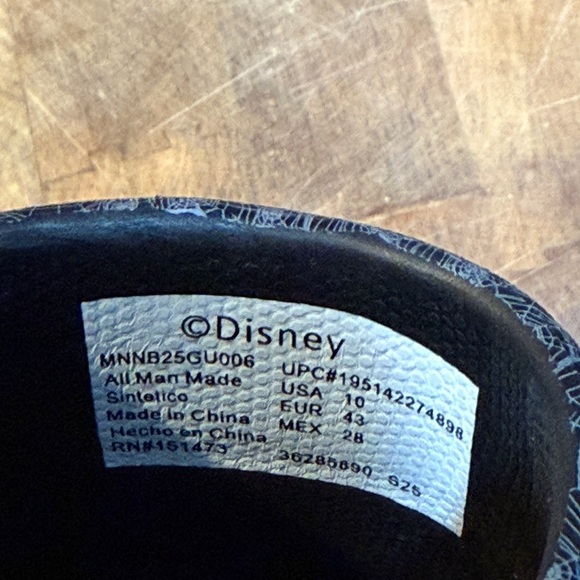 Disney Tim Burtons nightmare before Christmas, clogs, sandals, NEW Sz 10 /43 - Picture 7 of 13